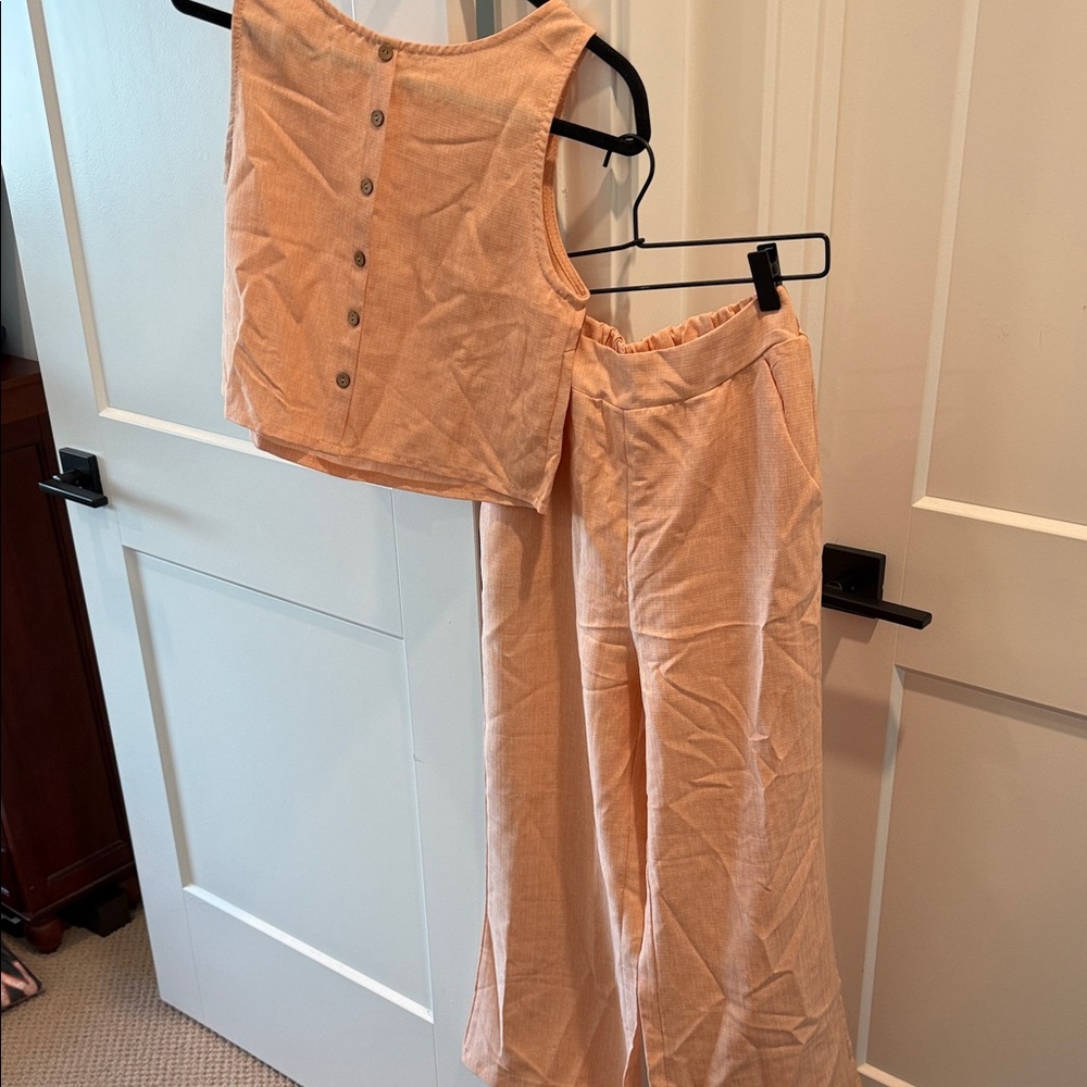 Elegant Peach Sleeveless Jumpsuit Set